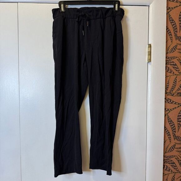 LULULEMON Black On The Fly Crop *23" (Second Release) Size 4 - Picture 6 of 10